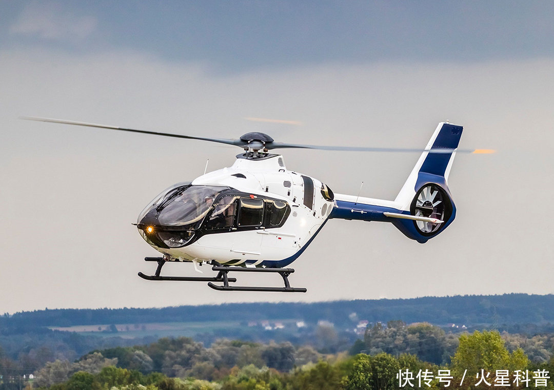 地球在自转,直升机悬停12小时后,会到达地球的另一端吗?