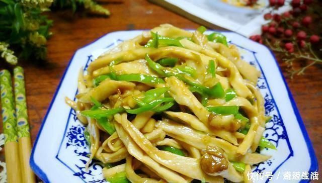 宁可不吃肉，也要给孩子吃这菜，一周吃2次，强筋骨补脑力又营养