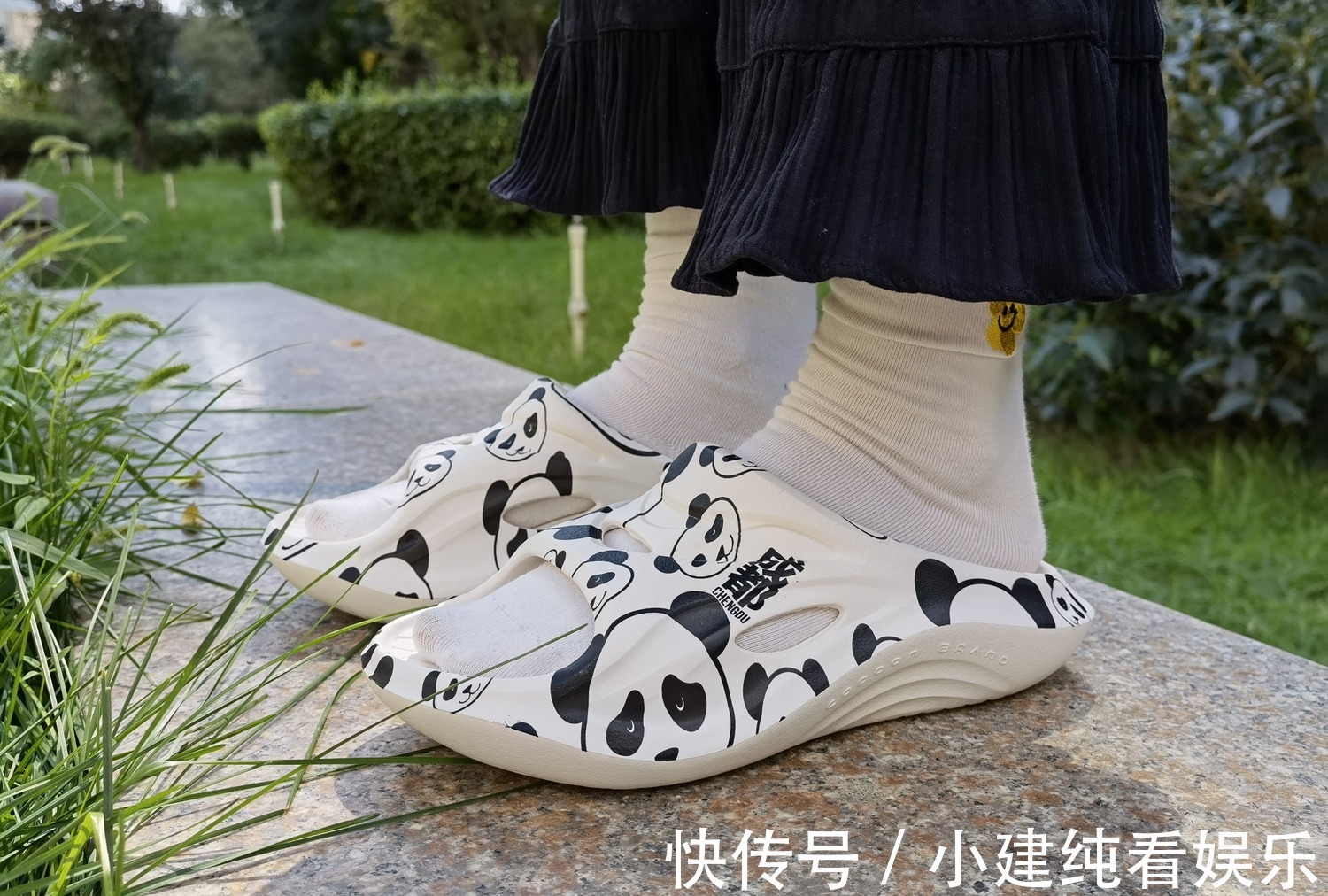 鞋底 穿拖鞋运动?你没看错,这款咕咚舒缓鞋居然还真潮啊