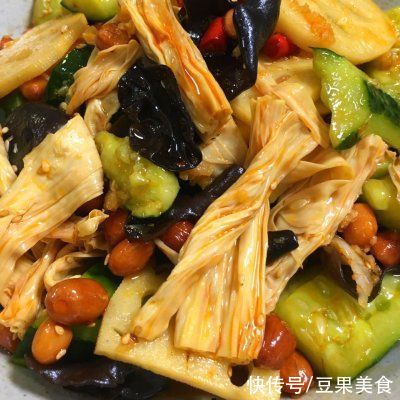 木耳|告诉你3个诀窍，在家也能做出轻盐腐竹木耳拌黄瓜