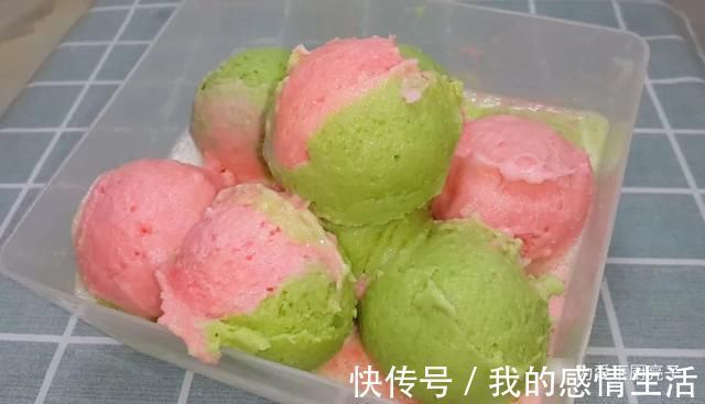 冰淇淋|夏日自制冰淇淋做法,冰箱一放,简单好吃无添加,孩子天天嚷着吃