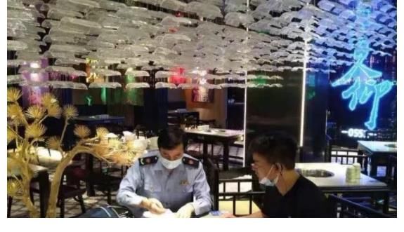 陳赫|杜海濤合肥火鍋店被責(zé)令停業(yè)：衛(wèi)生不達(dá)標(biāo)，還沒有食品經(jīng)營許可證
