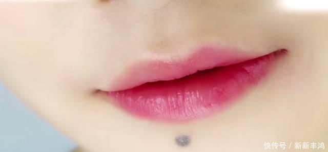 唇蜜|口红太贵?姑娘只用了1支口红 画出了8种唇色!