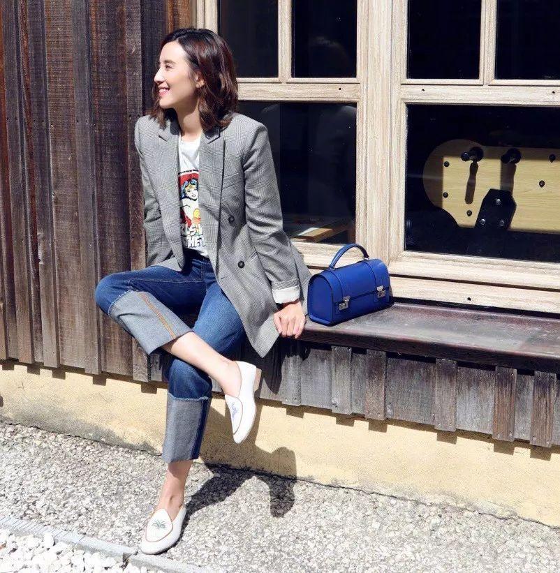 单品|20年前妈妈们穿的衣服又开始流行了复古时尚单品怎么穿才时髦