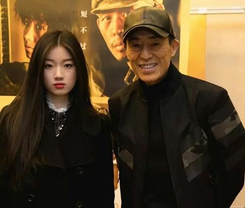 依纯|夺冠一年,单依纯就上了七档热门综艺,风光的背后也隐藏着心酸