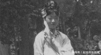 皇后|婉容皇后洗完澡，一个细节太监尴尬，孙耀廷道出其中奥秘