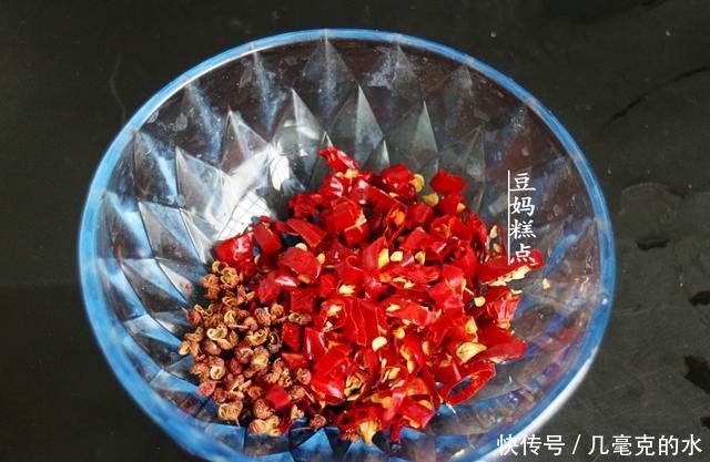  蒸卖|冬天，这菜很多却常被扔掉！饭店蒸一蒸卖20多一份，营养味美