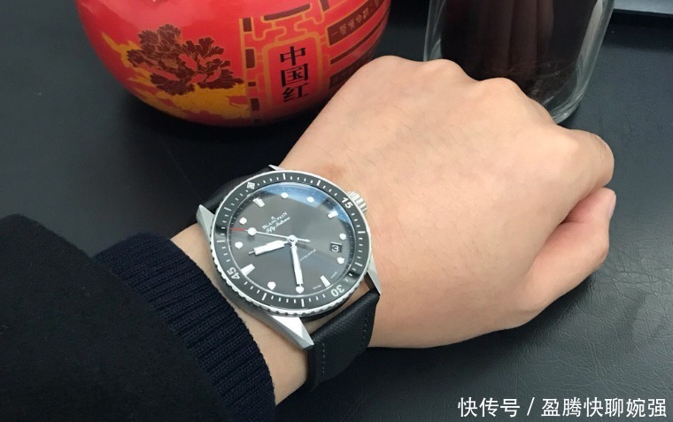 欧米茄|表友们公认性价比最高的两款潜水表,你选对了吗