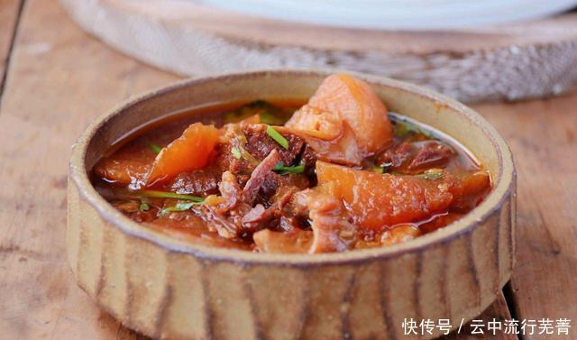 散湿|冬天萝卜牛腩这道菜要常吃,驱寒散湿,“小人参”可不是浪得虚名