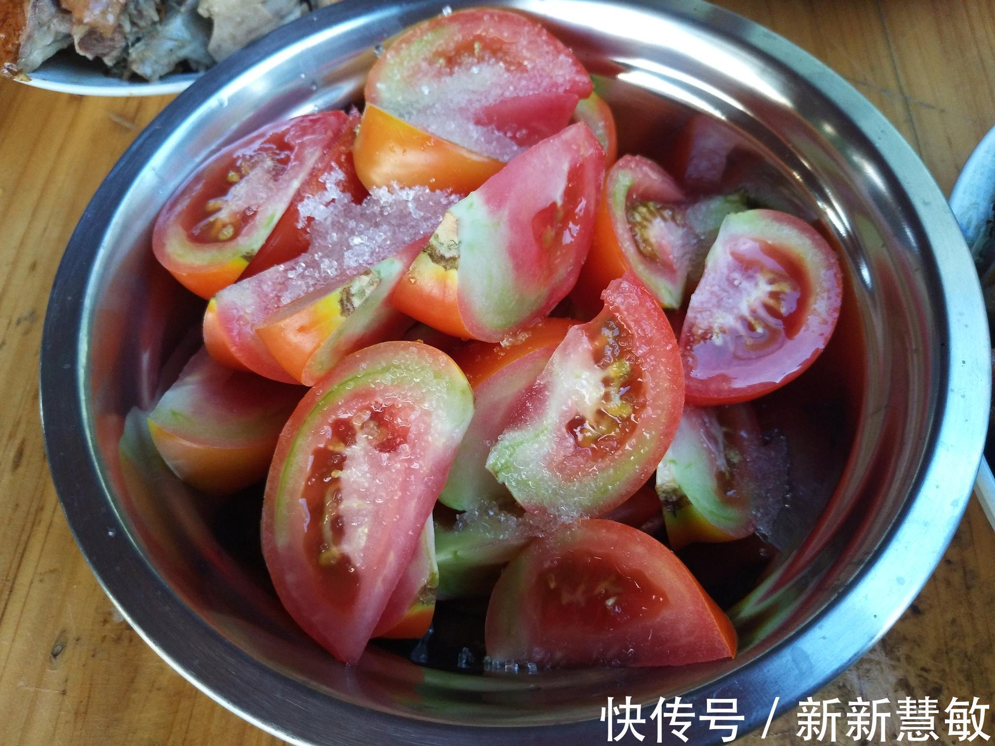 弟媳|弟弟过生日，弟媳做了一桌菜，大伙儿吃个精光，直夸弟弟有福气