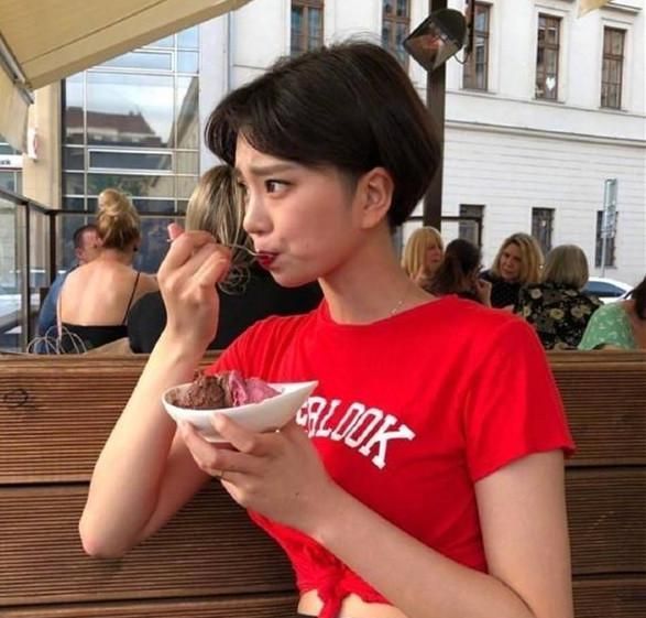 好看不用打理的女短发,不烫不染无需造型,时尚减龄又显发量