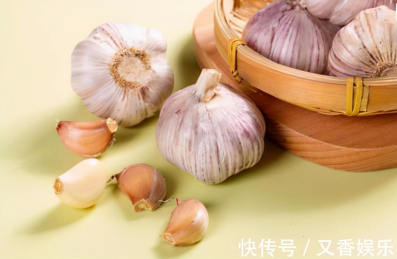 海鲜|女人出现妇科炎症,多吃这几种食物,早知道早调理