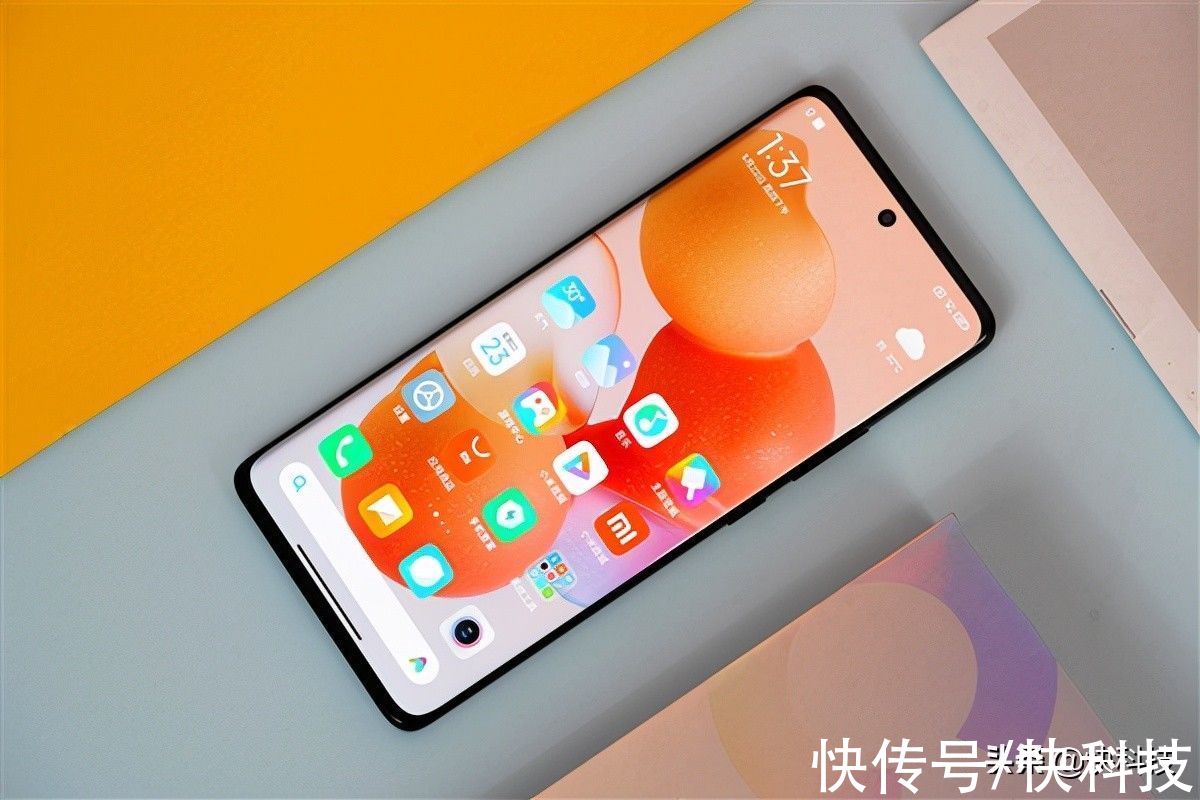 civi|小米史上最窄“下巴”！Xiaomi Civi开箱图赏