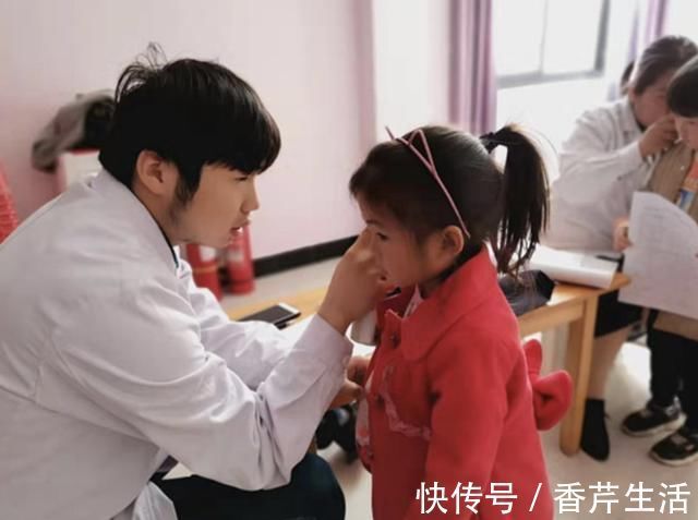 父母|孩子出现这几个表现,暗示进入“猛涨期”,父母要替孩子把握