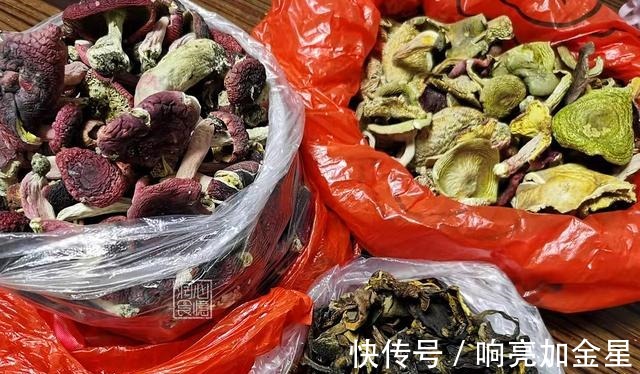 农村岳父寄来一大袋菌菇干，炒了一盘晒朋友圈火了，电话响个不停！