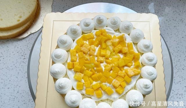 手把手教你高颜值,新年草莓裸蛋糕,无需抹面做法简单又省事