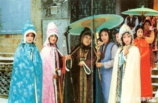 包岱|林黛玉人生四大悲剧,父母双亡在其次,最大问题贾母都不容忍