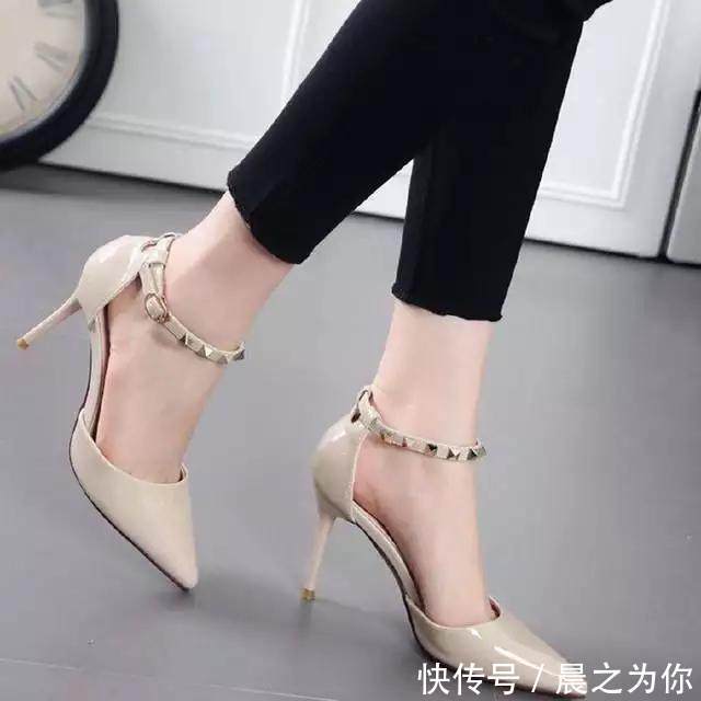 尖头 尖头高跟鞋减龄显气质,让你的魅力完美诠释!