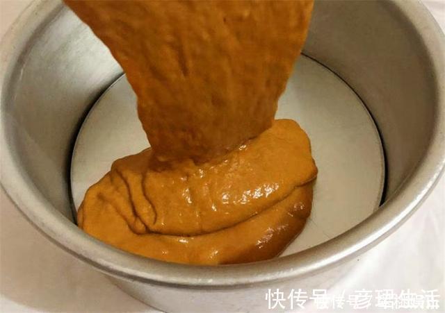 做法|红糖发糕最简单的做法,搅一搅拌一拌,连手都不用沾面,蓬松香甜