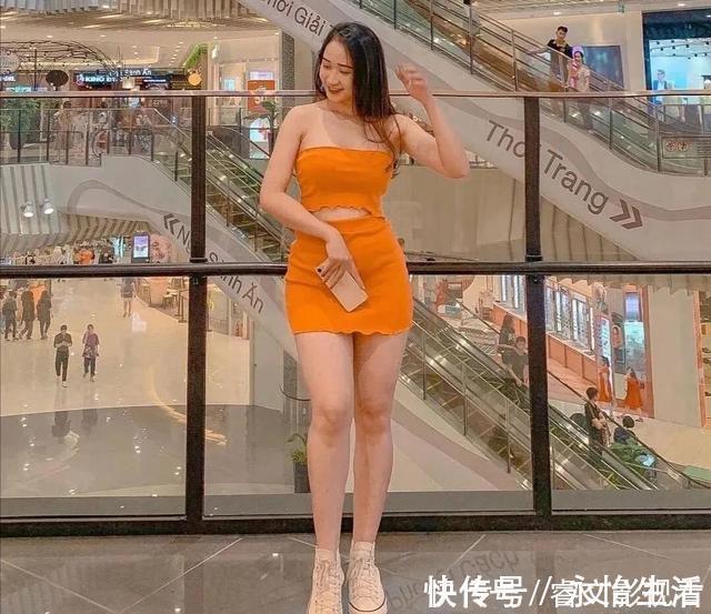 p越南女老师,大长腿搭配迷人曲线,再把臀部训练给到你