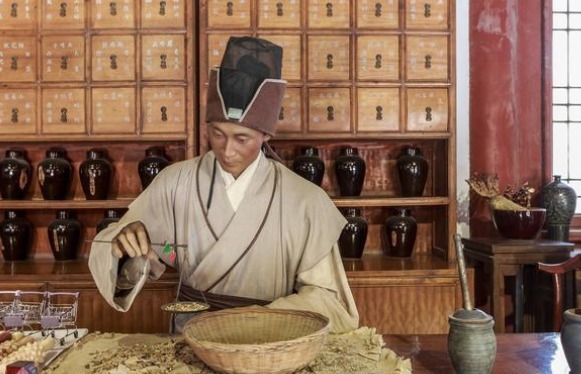 红枣|黄芪怎么吃才有效果建议3个吃法，但有1类人不能吃