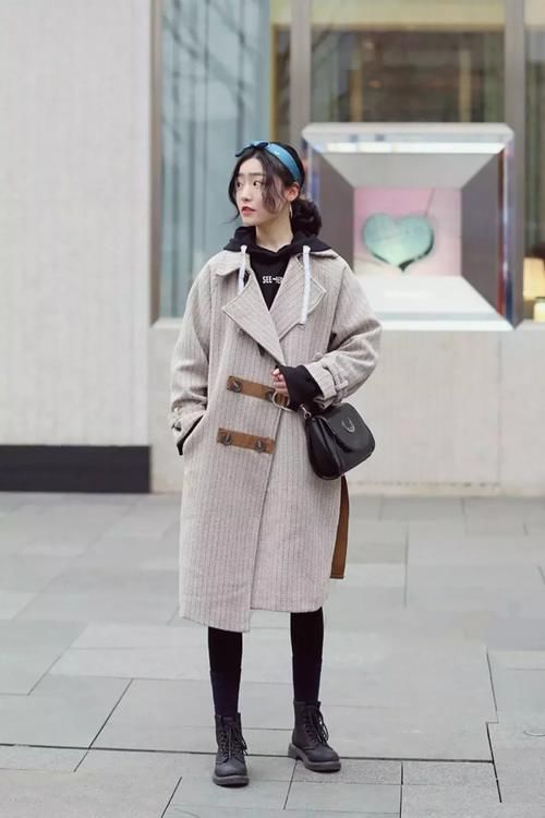 长大衣不兴了，今年火了3种大衣，硬是提高衣品