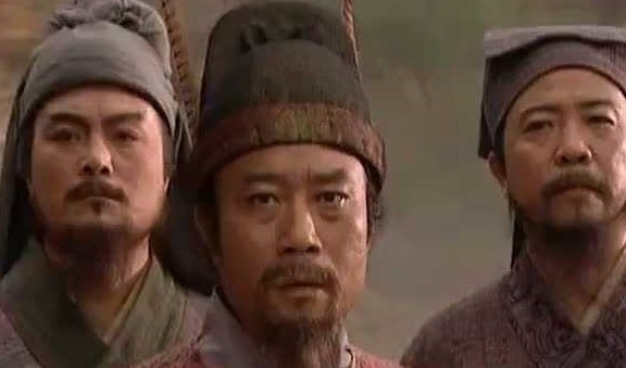 王伦@他蠢笨无知,却能玩弄宋江而深受重用,害死晁盖而不为人知