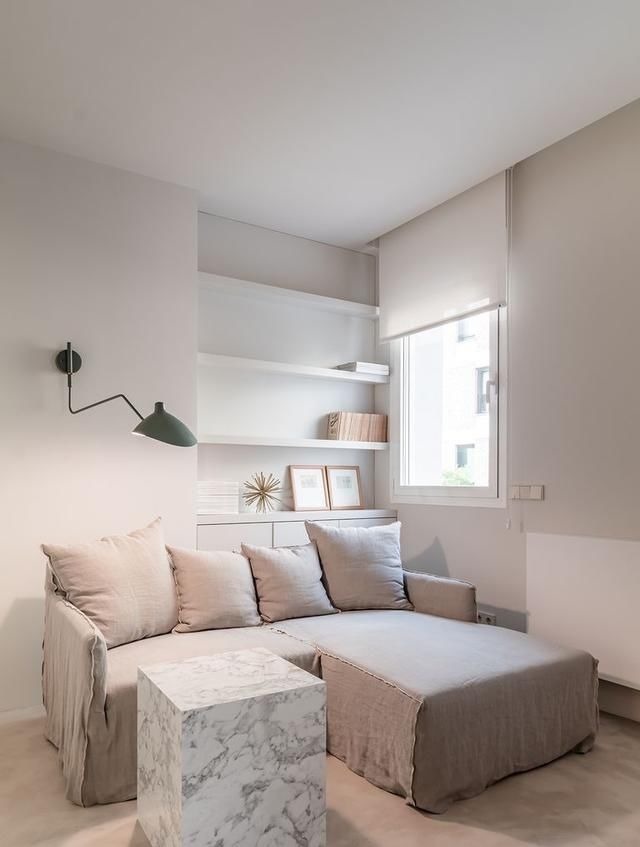 小空间|看了她家40平高级装修,不佩服不行,进来是水泥地,收纳做满屋