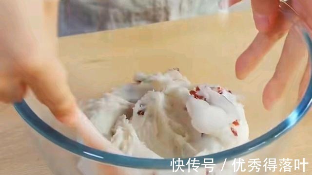 甜品店|孩子爱吃零食点心,别去甜品店了,在家学着做这两道,干净又卫生!