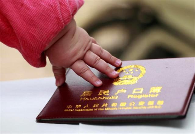 大明宫词|爸爸姓“左”,妈妈姓“右”,女儿名字很特别,上学全班同学鼓掌