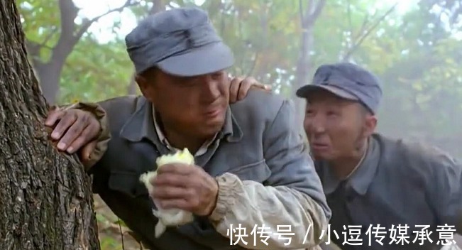 撒子呦|“抗日神剧”真会玩,战场上抓猪赶牛,一招“火牛阵”团灭敌人