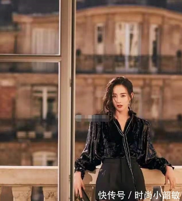 丝袜 38岁的张钧甯“丝袜腿”太美了，反光上衣配黑丝，性感又吸睛