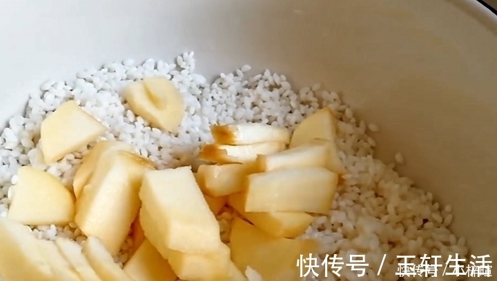 大米和它一起蒸,多给孩子吃,增强免疫力还补钙,蓬松暄软特好吃