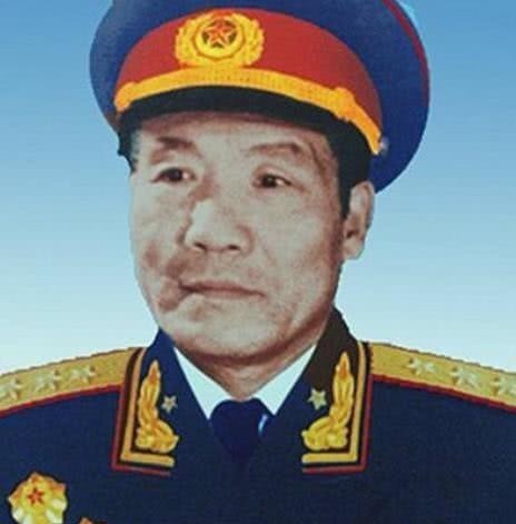诸葛亮|志愿军的两任参谋长,一位被誉为诸葛亮一位是活地图,他官至上将