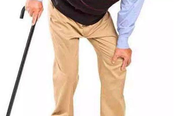 风湿性关节炎|膝盖痛的人都会收藏这个秘方,不用花一分钱,一招化解疼痛!