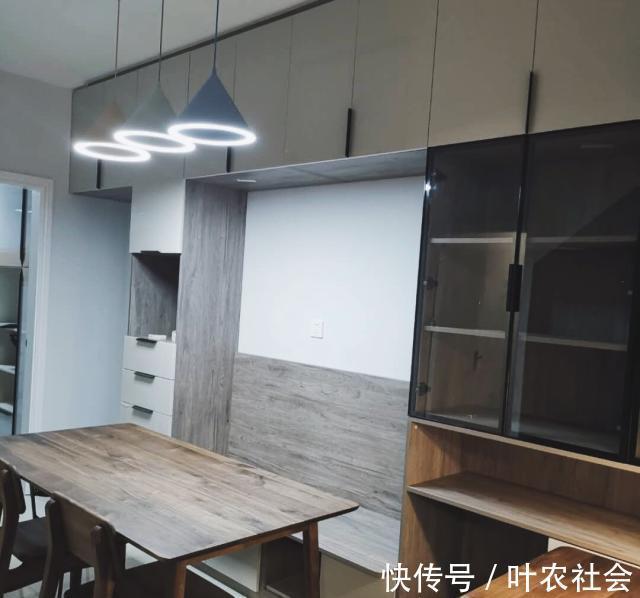 装饰画|人生第一套房,装修效果还不错,入户鞋柜很实用,卡座餐厅超喜欢