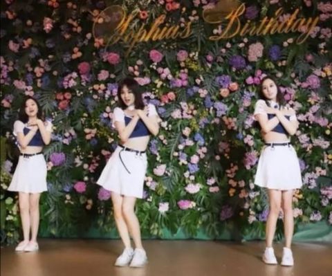 袁九兒|別再吐槽姚安娜了,“倒貼”著炒CP,自黑,為了紅,她真的很卑微