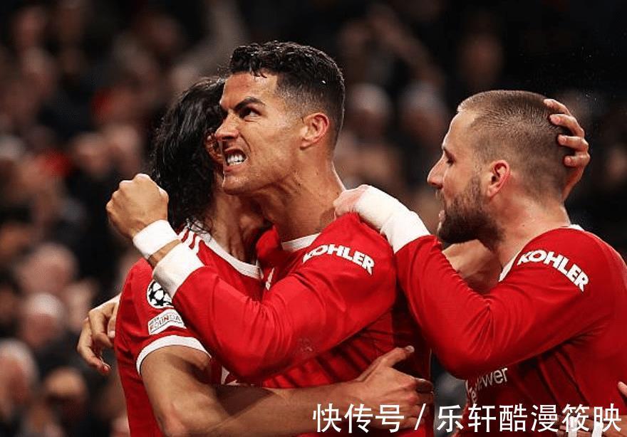 曼联|对手主帅绝望！C罗进球前，禁区内闲逛无人看他，跑位迷惑所有人