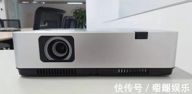 机身|上手的快乐:真实体验商用、家用都“可”的投影
