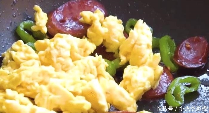 简单|简单好吃的红肠炒鸡蛋,烹饪简单,营养美味,孩子特爱吃的家常菜