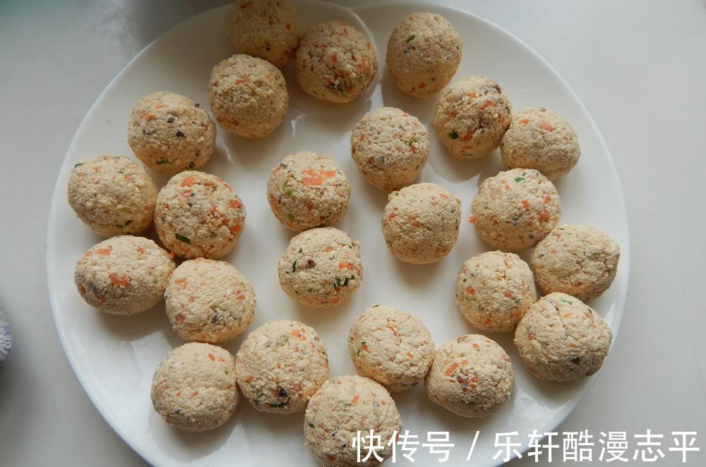 低脂丸子|一道无需用油的低脂丸子,不仅酥香多汁,还是健身人士不二之选