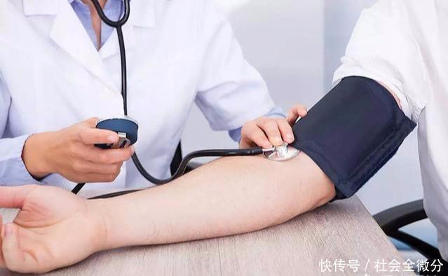 喝酒对血压到底有啥影响,高血压究竟能否喝酒这篇讲的很明白