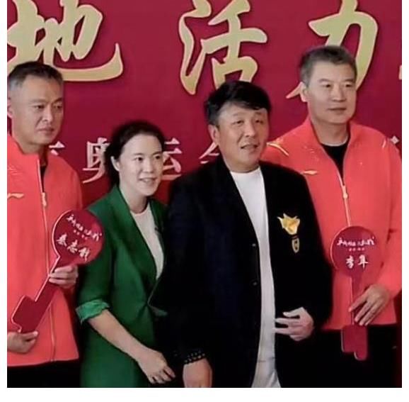 王楠夫妇兑现奥运承诺！国乒9人获得别墅房，一共花了多少钱？