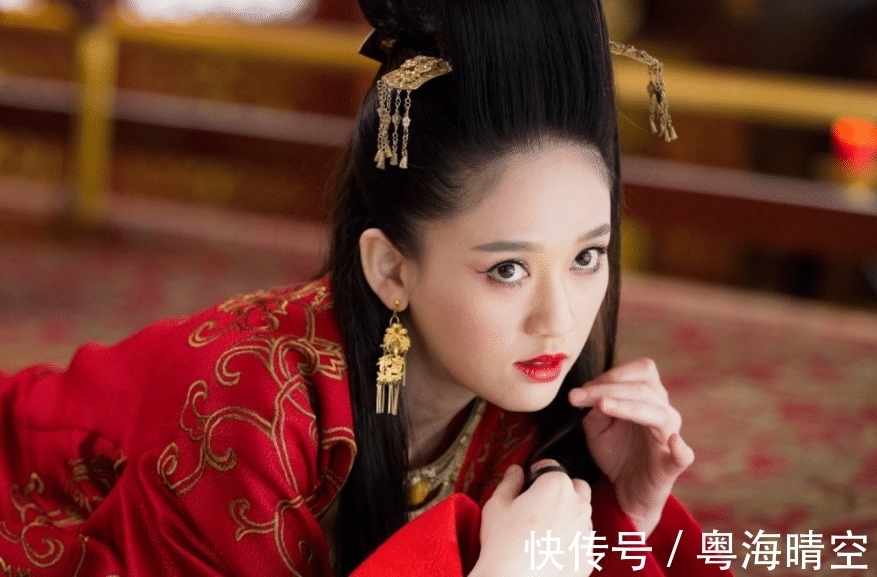 东方不败@金庸笔下速度排名,韦一笑第五,第一名非人类,它的速度接近光速