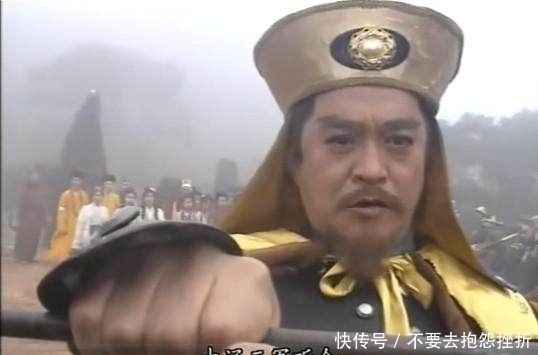 可怜|天龙八部中有三个最可怜的皇帝,每一个都被绝顶高手欺负