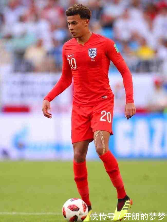 拉米|決戰(zhàn)夜前法國全隊(duì)必干件事 迷信 別說還真管用