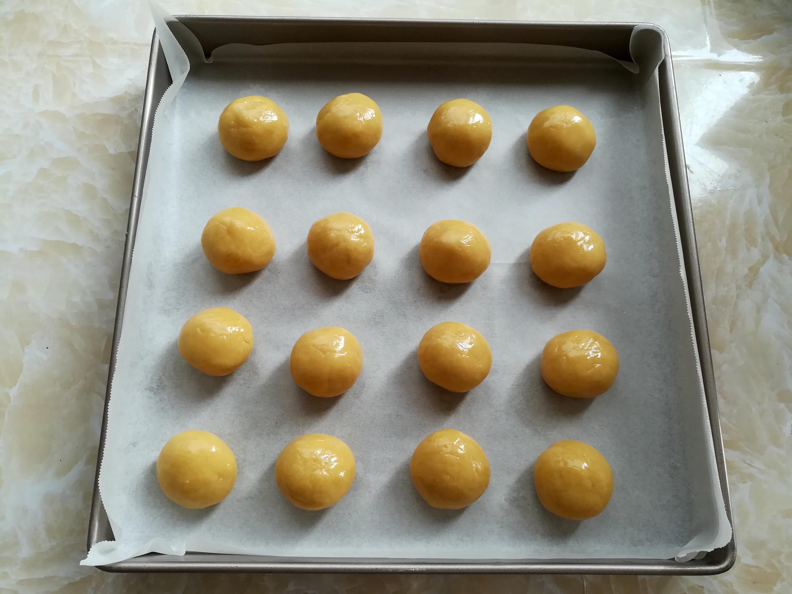 烤箱|月饼厂老师傅教做月饼,不收腰不泄脚,配方和要点全在这儿