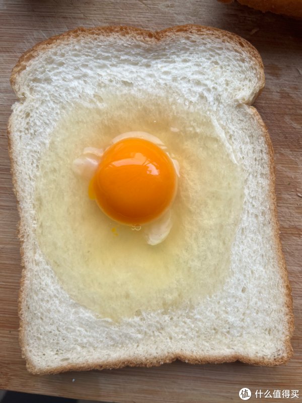 消耗马苏里拉奶酪，速来get！周末美好的一天，从早餐开始啦！