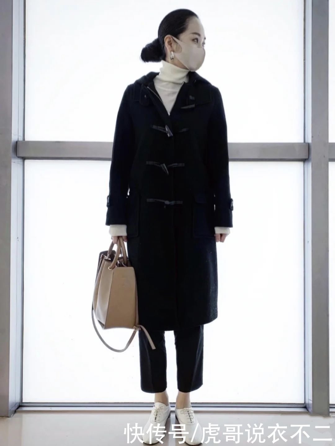 50岁女人裤子在精不在多，日本博主的“一裤多穿”，优雅又显瘦