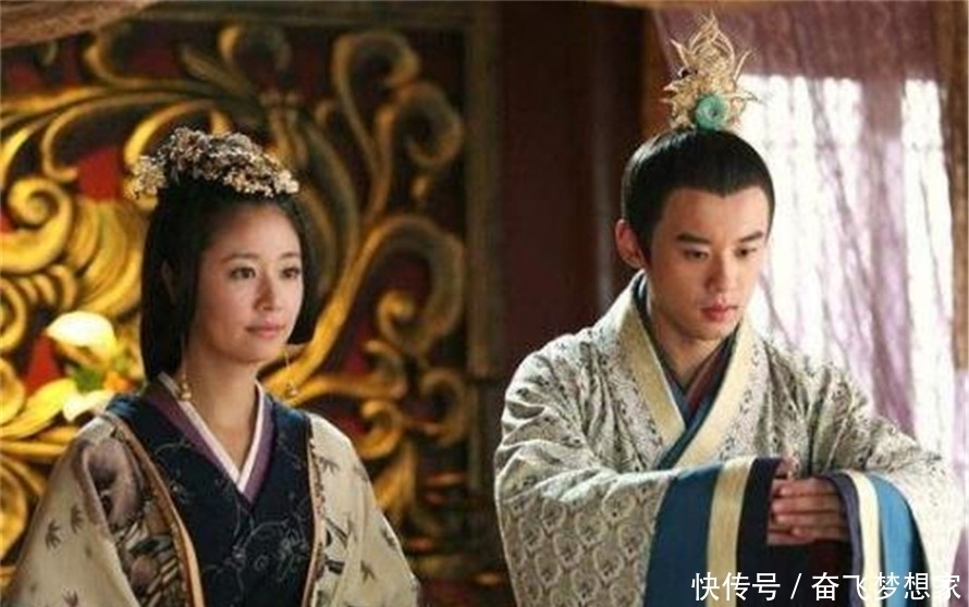 厌倦|她是第一个被废的皇后，只因20年朝夕相处，让皇帝感到厌倦